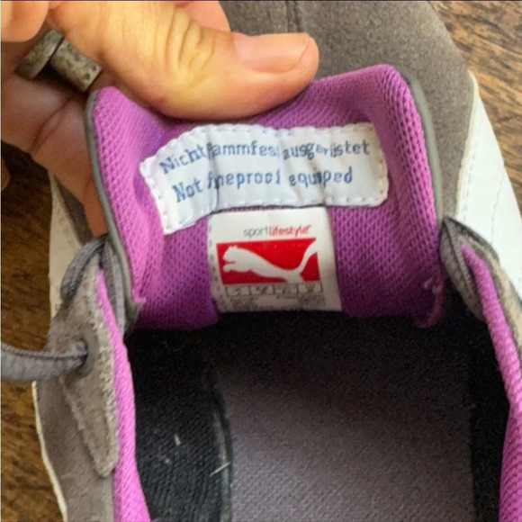 Puma sneakers grey and purple like new size 8.5 - Picture 8 of 12